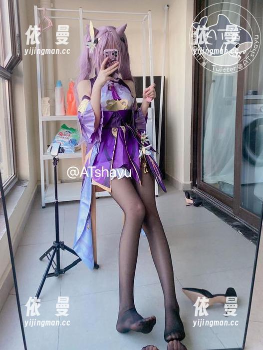 在线示范：AT鲨的女友，是张照片还是一场梦？