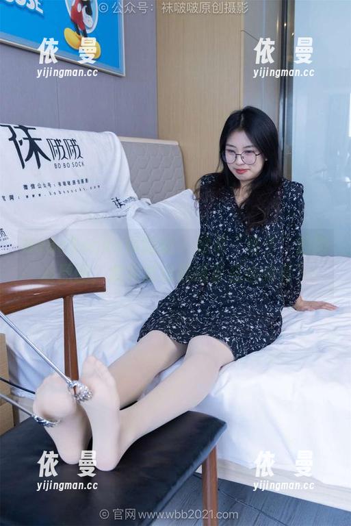 BoBoSocks袜啵啵-稚予 BoBoSocks袜啵啵 - 对着“稚予”的肉丝原图,我突然想起晚餐是啥来着?