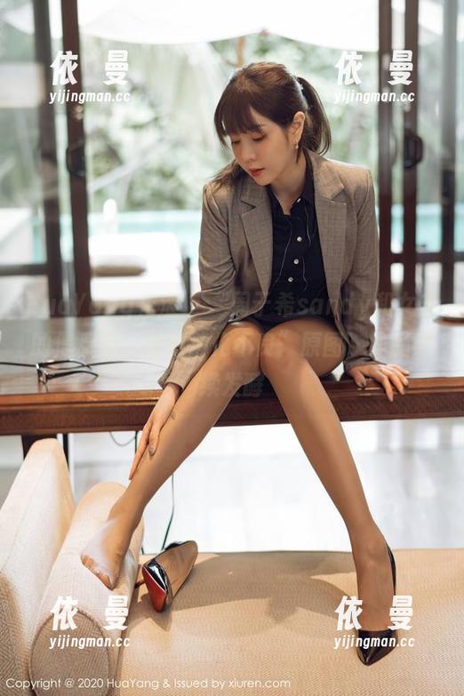 HuaYang花漾-周于希sandy HuaYang花漾 - “周于希sandy和女友的信息量:多到消化不良”原图,作品继续发酵