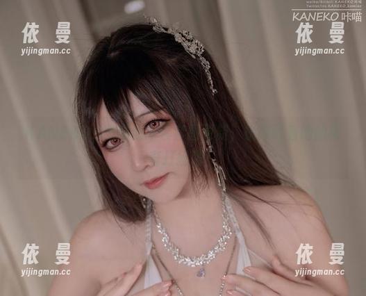 KANEKO_咔喵奶牛装套图更新，快来盯着她的稀奇打扮吧！