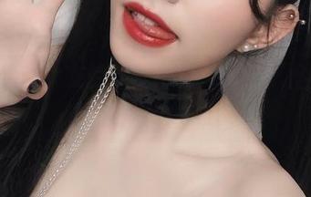 Kettoe女友的全集写真：滑稽态度，魔力自拍