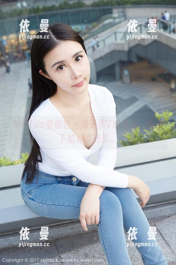 MiiTao蜜桃社-沐子熙V MiiTao蜜桃社 - 沐子熙V的私拍,眼镜下的那缕光影。