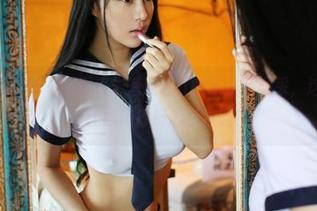MyGirl美媛馆 - 原图直击唐琪儿il的职业装风采，这难道是新一代职场打扮的标准吗？