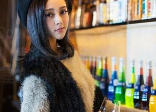 QingDouKe青豆客 - 施忆佳Kitty酱穿上和服，我戳到了阿宅的心窝，原图和图集里八成都有我爱吃的米饭吧？