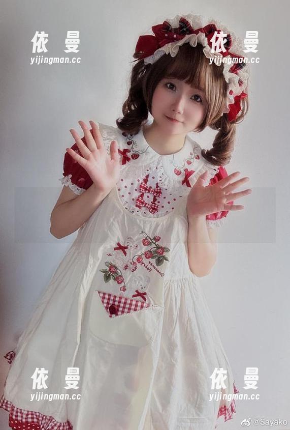 凑阿库娅，不对，Sayako＿今年4岁是谁？这些写真和照片又能说什么？