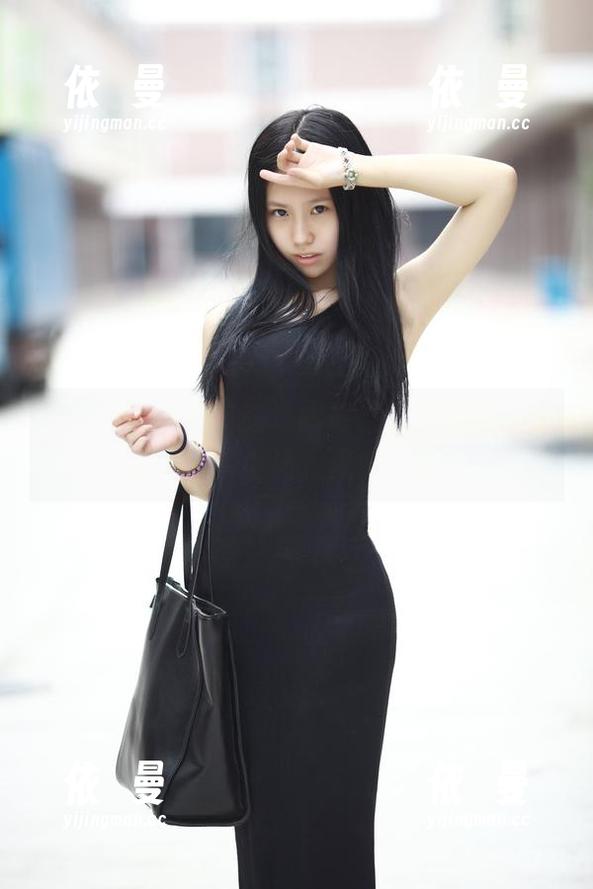 TGOD推女神-赵伊彤 TGOD推女神 - 高清图库里的赵伊彤,镂空的同时也让人思绪飞扬。