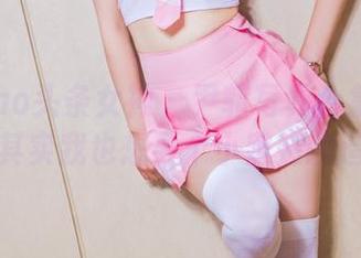 TouTiao头条女神 - 尹菲写真合集：天使吗？其实我也想要个小蜜蜂的造型！