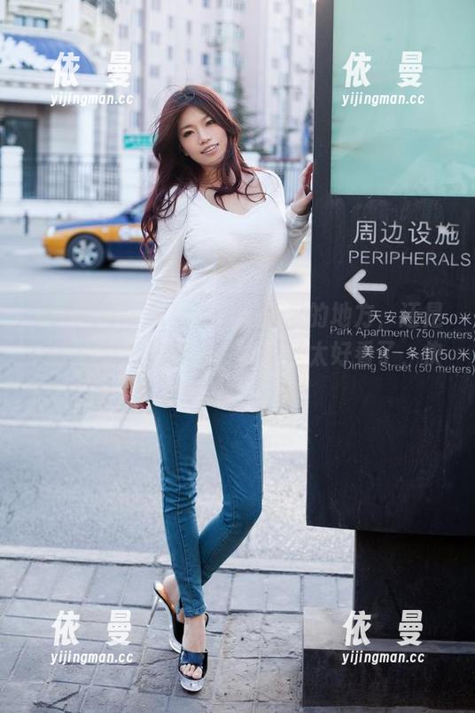 TuiGirl - 教室不只是学习的地方，还是…王馨瑶的作品集，真的是太好看了，快来下载吧！