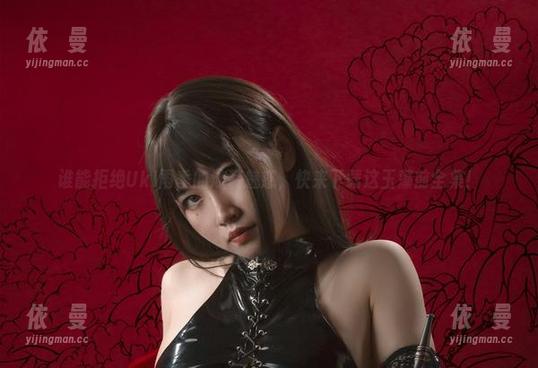 谁能拒绝Uki雨季的泳装魅惑，快来下载这玉藻前全集！