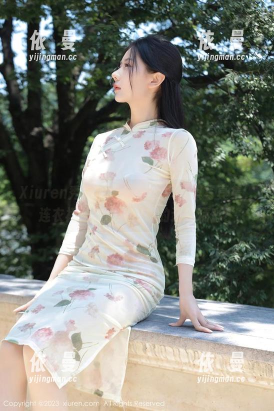 Xiuren秀人网 - Cris_卓娅祺写真集，连衣裙竟然比我想象的还要精彩！