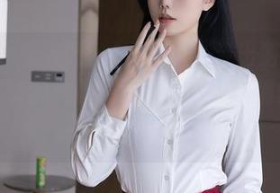 Xiuren秀人网 - Nancy小姿出游私拍:泳装季节的美图,竟然让我一边悄悄流口水,一边腹诽天气太热!