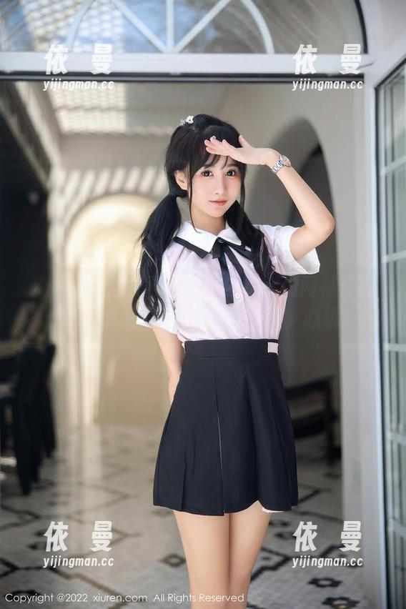 Xiuren秀人网-潘琳琳ber Xiuren秀人网 - 潘琳琳ber的网袜套图:让人忍不住多看两眼的小心机
