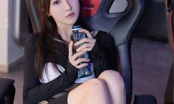 Xiuren秀人网 - 想看短裤与无圣光的完美碰撞？快来揭晓玥儿玥的图集真相！