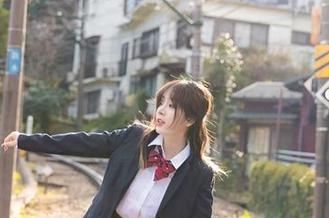 YouMi尤蜜荟 - laura阿姣这次的白丝写真，资源满满，脑海中的画面却一时半会抹不去…
