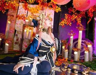 从浴缸到图库，サク(saku)的写真挑战引发的思考