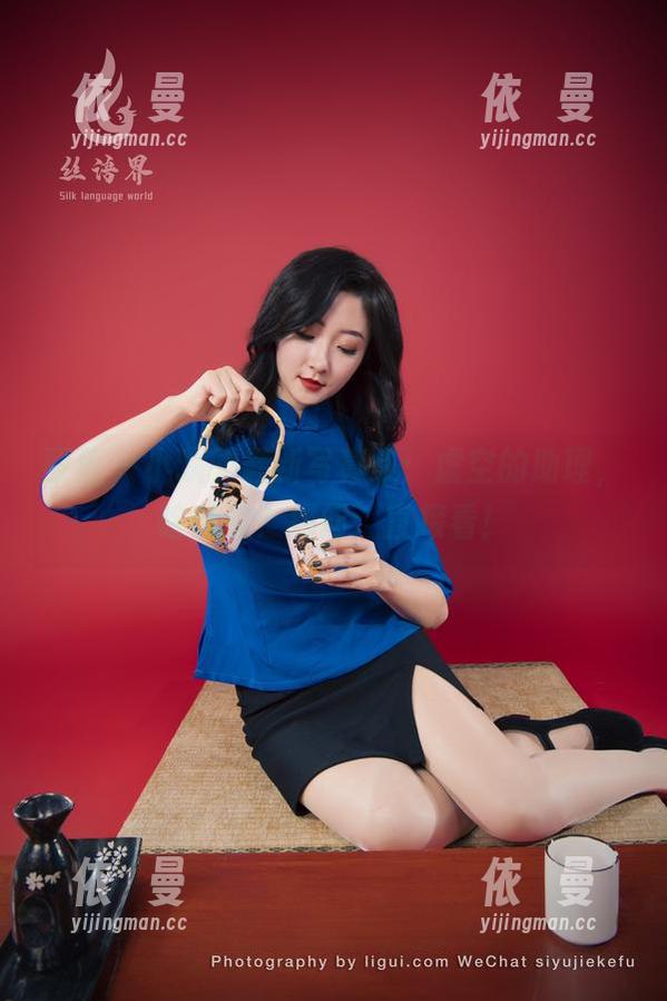 丽柜-小玖 丽柜 - 小玖的最新写真集:虚空的助理,啥意思?别问,直接看!
