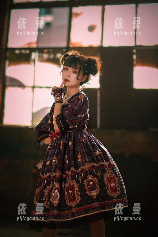 北之北 你看过北之北的在线更新吗?那玉藻前女仆真的是……呃,不知道该怎么形容了,太好看了!