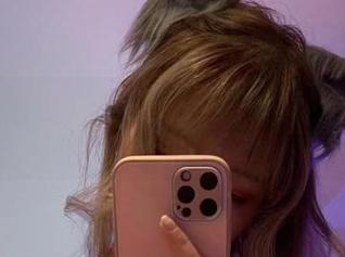 黄金锁的诱惑，啾小妍Deer化身金发芭比，精选图片送上！