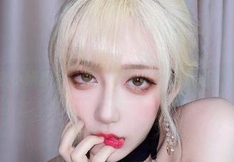 啾小妍黑色合集：关于色彩的随想乱入