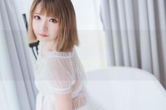 高清轻纱爽翻啦，快来喵糖映画下载，感受一下这份梦幻。