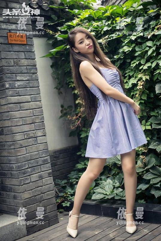 头条女神 - 伙计们，快来看！张蓝欣的厨娘写真集分享，不仅是美食还有点小情调。