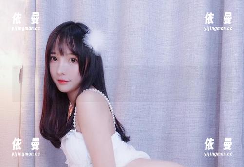 小小奶瓶儿 在线解锁小小奶瓶儿的制服师生版,双马尾的图片让人想唤起从前的午后时光。