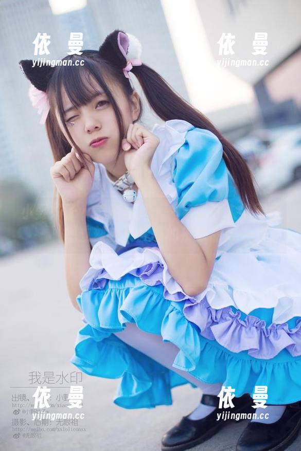 小野妹子w美腿写真——看了让人忍不住想立刻去买腿部的护肤品！