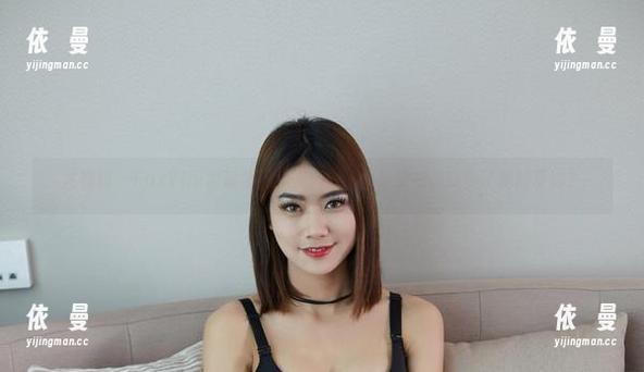 尤物馆-FoxYini孟狐狸 尤物馆 - FoxYini孟狐狸的免费图册,丝袜穿搭怎能少了她的身影?