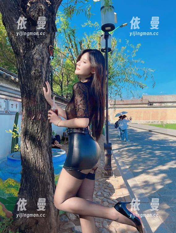 微密圈 - 怎么说呢，就是阿朱啊的这一波运动美图，总让我想起我那个被丢弃的健身计划…