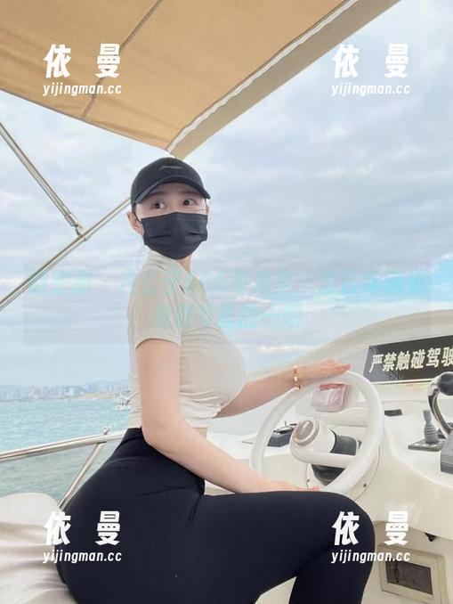 微密圈 - 左公子666与浴室：当日常遇见免费写真的一瞬