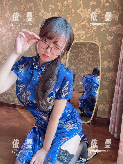 微密圈 - 最新剪辑，张思允和服合集，靠！每个角度都好迷人，这也太诱人了吧。