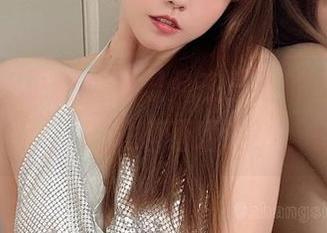 微密圈 - 更新，张思允在三亚的内衣挑战，极限晒晒晒中！
