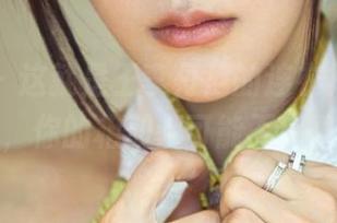 推女郎 - 这就是王李丹尼的连衣裙，不下载它，你的相册都可能不完整哦！