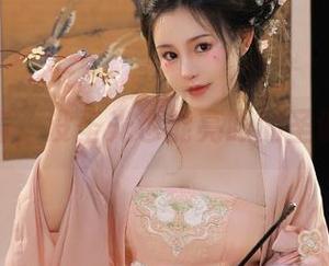 桃暖酱，没圣光也能亮眼的圣诞套图