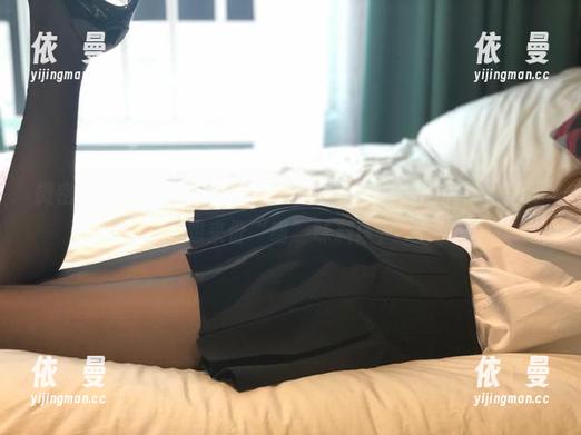 梦里一只喵 微密圈 - 又是一组高清写真,梦里一只喵的厨娘,想不想来份“喵”味料理?