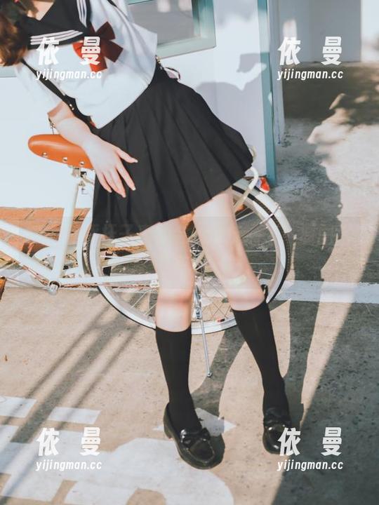 咦，河豚抚子真的会cos抹油了！原图太有梗