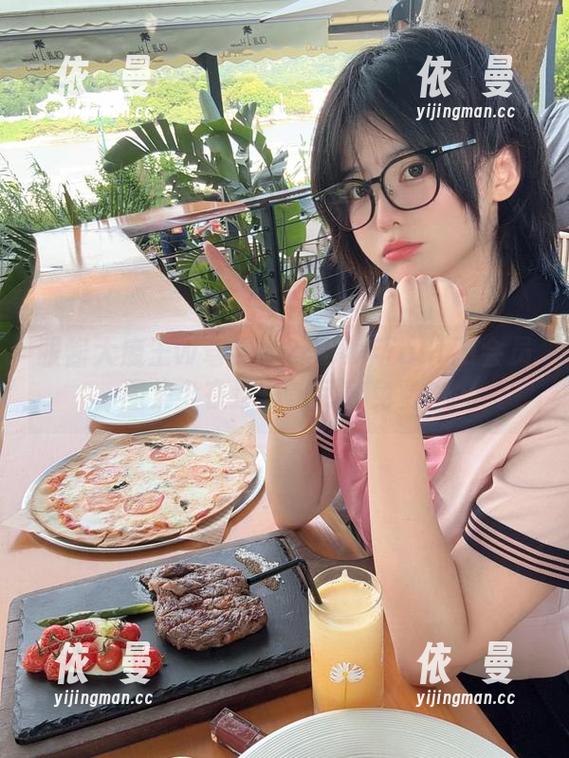 眼酱大魔王w驾到！2024年fantia会员图集全在这里，尽享免费？