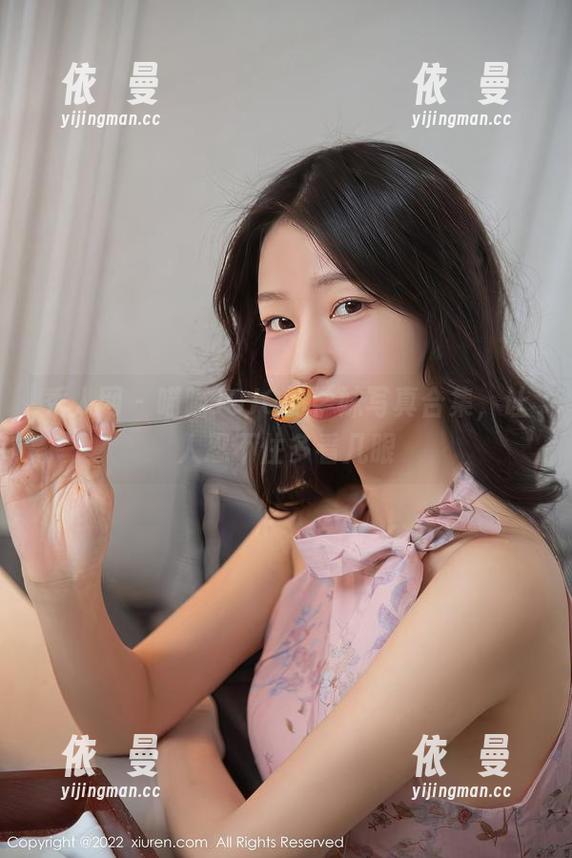 秀人网 - 喵喵JOJO的学妹写真合集，让人忍不住多看几眼