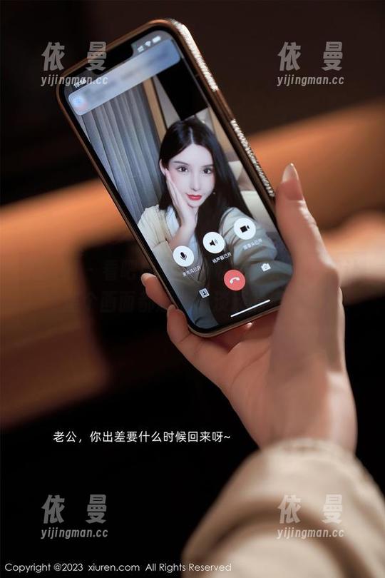 秀人网-恩一 秀人网 - 看吧!恩一的私拍,她的温柔让整个画面都洒满了淡淡的清新。