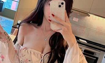 微密圈 - 亲爱的，观看脸红Dearie的瑜伽合集，有点惊喜又有点新鲜，怎么回事？