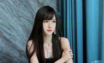 爱上腐团儿Ikaros的高跟鞋，图库分享来点刺激！