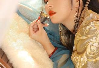 美腿怎样也要存下来，苏嫣qvq的网盘大礼包，别错过！