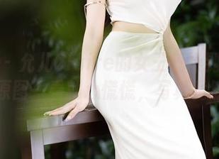 语画界 - 允儿Claire的女王气场到底有多强？原图一看就心慌慌，写真竟然是…