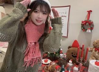 直击甜腻，“闪月半”的Lolita草莓，下载后反复回味无法自拔