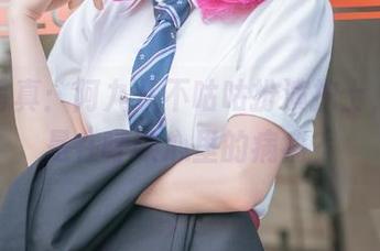 最新写真：阿九从不咕咕扮演护士，难道是在呼唤心里的病痛？