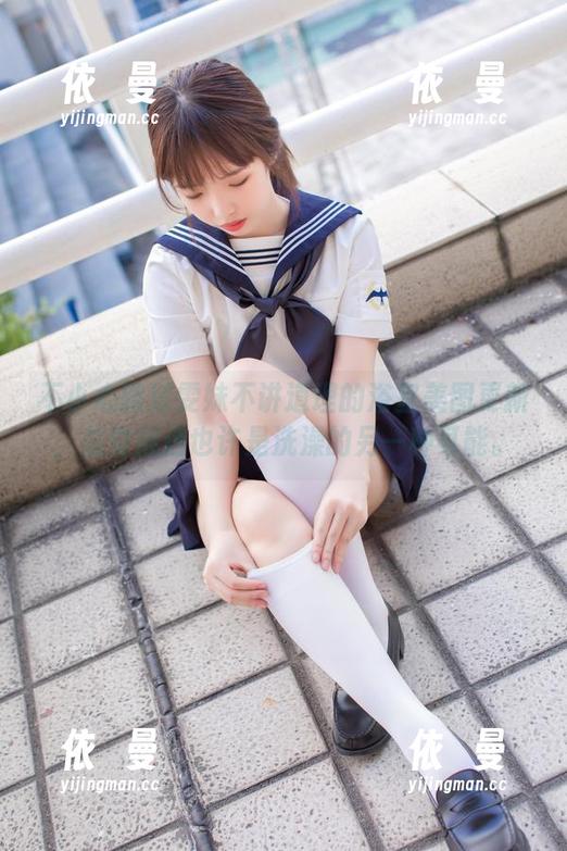 不小心路过雯妹不讲道理的浴室美图更新，总觉得这也许是洗澡的另一种可能。