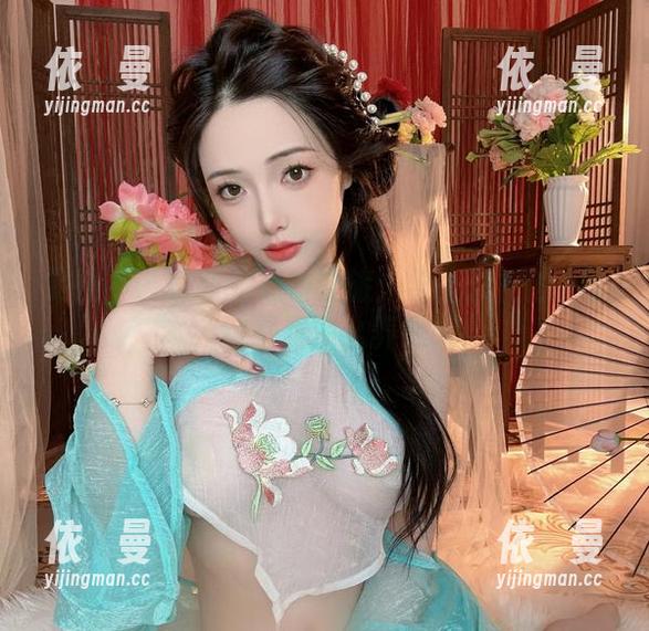 雯妹不讲道理 雯妹不讲道理的福利之旅:穿上旗袍的1号本,这得是多么养眼啊!